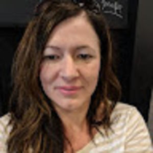 Meet your Posher, Ionela